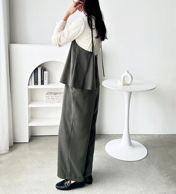 GeeRA（ジーラ）の「セットアップ風キャミソールサロペット（オールインワン）」｜詳細画像