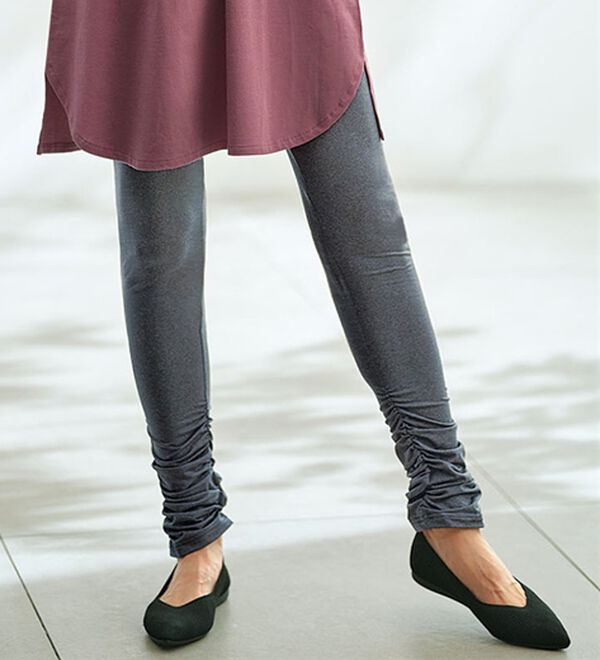 BELLUNA（ベルーナ）の「＜ＥＬＬＥ　Ａｃｔｉｖｅ＞なめらか起毛裾くしゅレギンスパンツ（スパッツ・レギンス）」｜杢チャコール