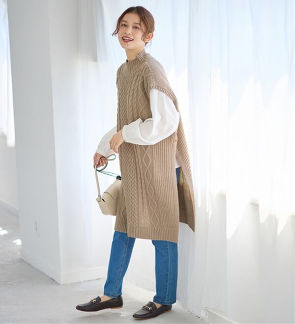 Viola e Viola（ヴィオラ エ ヴィオラ）の「ロングニットベスト（ベスト）」｜詳細画像