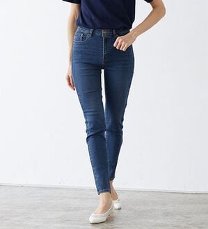 Pierrot（ピエロ）の「【ＸＳ～４Ｌ】ストレッチスキニーデニムパンツ（フルレングスパンツ）」｜ウォッシュブルー