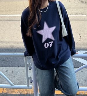 GeeRA（ジーラ）の「スターロゴスウェット（カットソー）」｜ネイビー