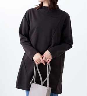 BELLUNA（ベルーナ）の「ボトルネック切替デザインチュニック（チュニック）」｜チャコール