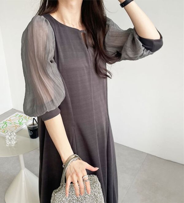 GeeRA（ジーラ）の「袖楊柳シアー美ラインワンピース（カットソーワンピース）」｜詳細画像