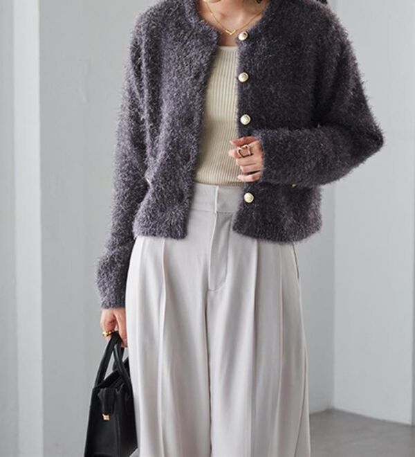 RANAN（ラナン）の「ゴールド調ボタンラメシャギーカーディガン（ニットカーディガン）」｜詳細画像