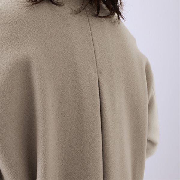 BELLUNA（ベルーナ）の「ウール調素材配色デザインコート（ロングコート）」｜詳細画像