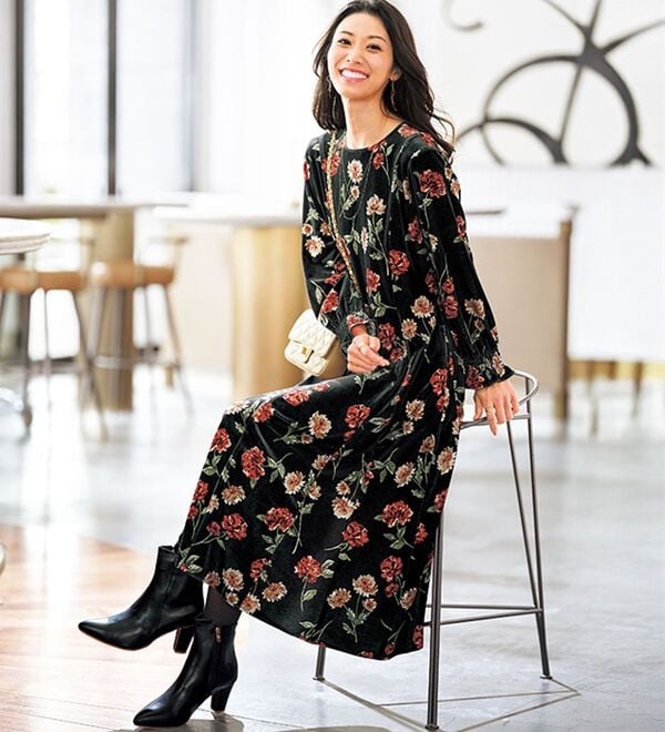 花柄プリントベロアワンピース - ベルーナ【公式】