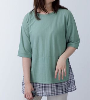 BELLUNA（ベルーナ）の「シフォンプリント切替チュニック（チュニック）」｜セージ系