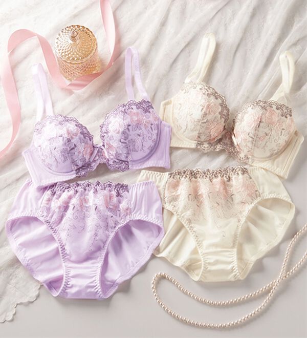 LAVIENNE（ラヴィエンヌ）の「脇高ブラ＆ショーツ（ブラジャー）」｜詳細画像