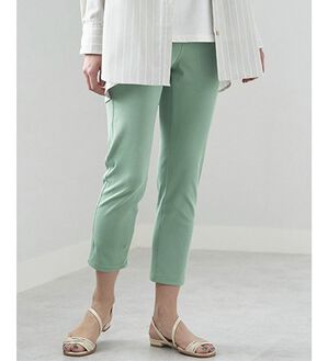 BELLUNA（ベルーナ）の「【再入荷】美ストレッチ素材アンクル丈レギンスパンツ（クロップドパンツ）」｜ミントグリーン