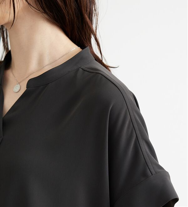 BELLUNA（ベルーナ）の「〈オフィス対応〉スキッパーブラウス（ブラウス）」｜詳細画像