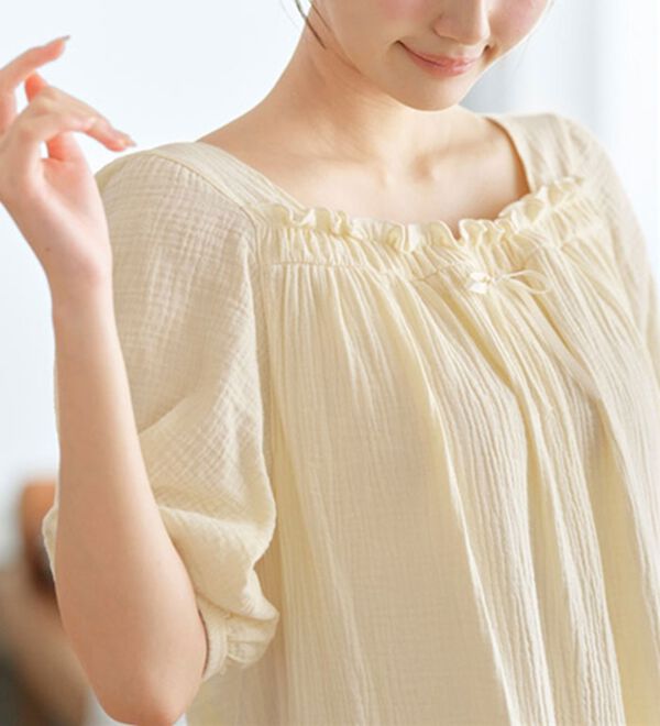 YU'NOW（ユナウ）の「【カップ付】Ｗガーゼの湯上りワンピース（パジャマ・ルームウェア）」｜詳細画像