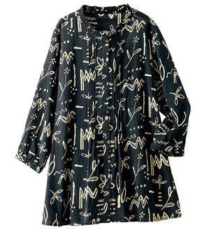 BELLUNA（ベルーナ）の「ナチュラル柄プリントブラウス（ブラウス）」｜黒系幾何