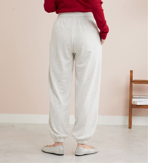 BELLUNA（ベルーナ）の「＜Ｄｉｓｎｅｙ＞【ミッキー】裾ゴム入り刺しゅう裏毛パンツ（その他パンツ）」｜詳細画像