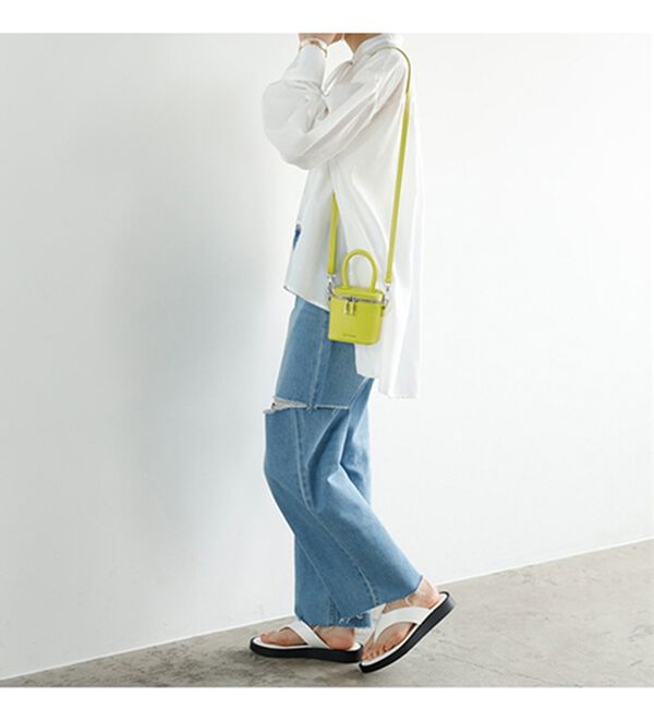 GeeRA（ジーラ）の「イレギュラーヘムスキッパーネックシャツ（シャツ）」｜詳細画像