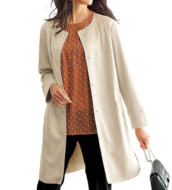 BELLUNA（ベルーナ）の「スエード調ノーカラーロング丈ジャケット（ノーカラージャケット）」｜アイボリー