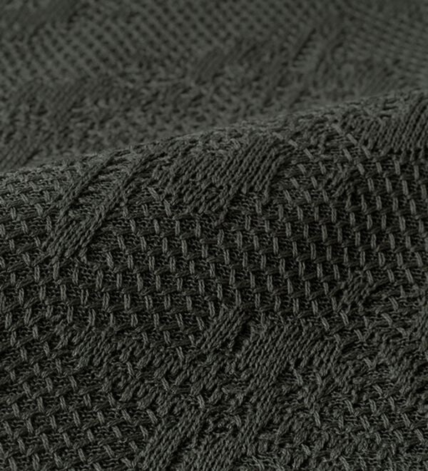 BELLUNA（ベルーナ）の「レース柄シアージャカードニットベスト（ベスト）」｜詳細画像