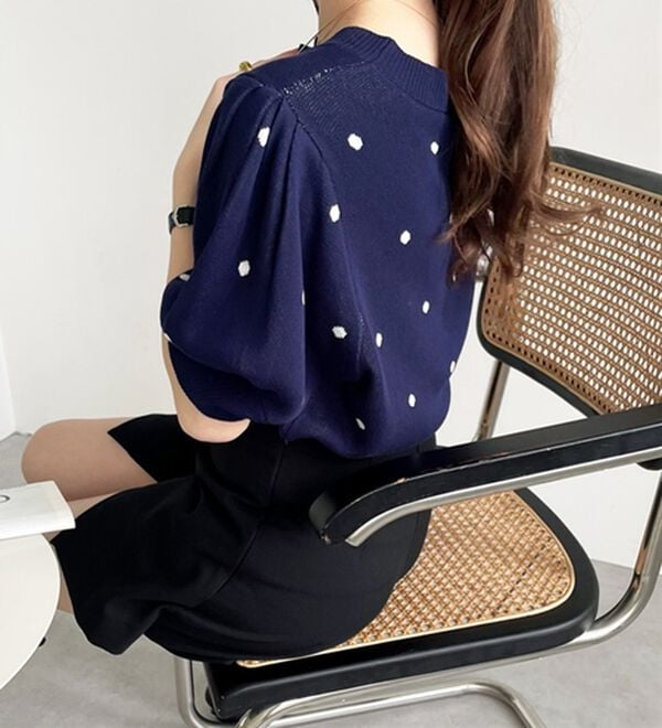 GeeRA（ジーラ）の「ドット柄ジャガードトップス（ニット・セーター）」｜詳細画像