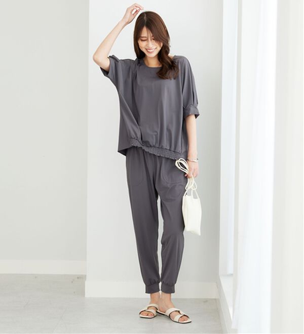 BELLUNA（ベルーナ）の「ヒンヤリ爽快！裾ギャザープルオーバー（カットソー）」｜詳細画像