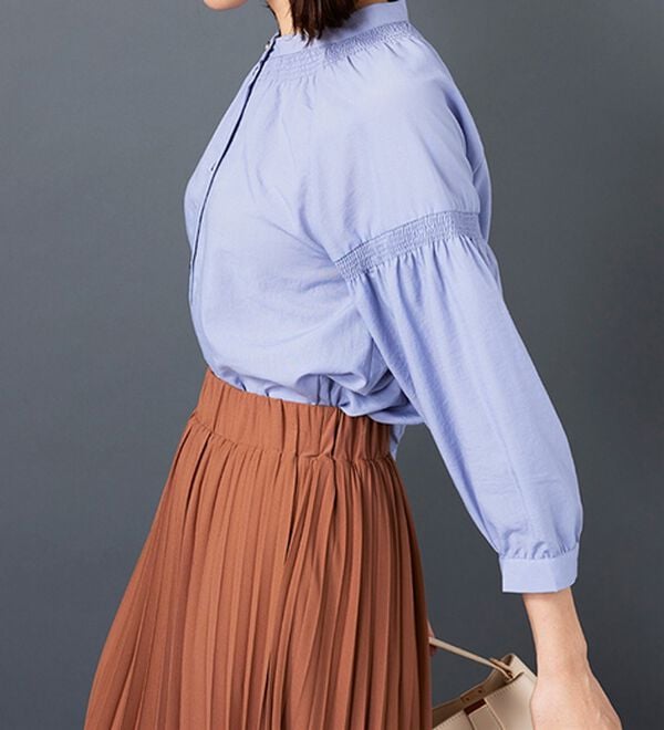 BELLUNA（ベルーナ）の「ビンテージ素材シャーリング使いブラウス（チュニック）」｜詳細画像