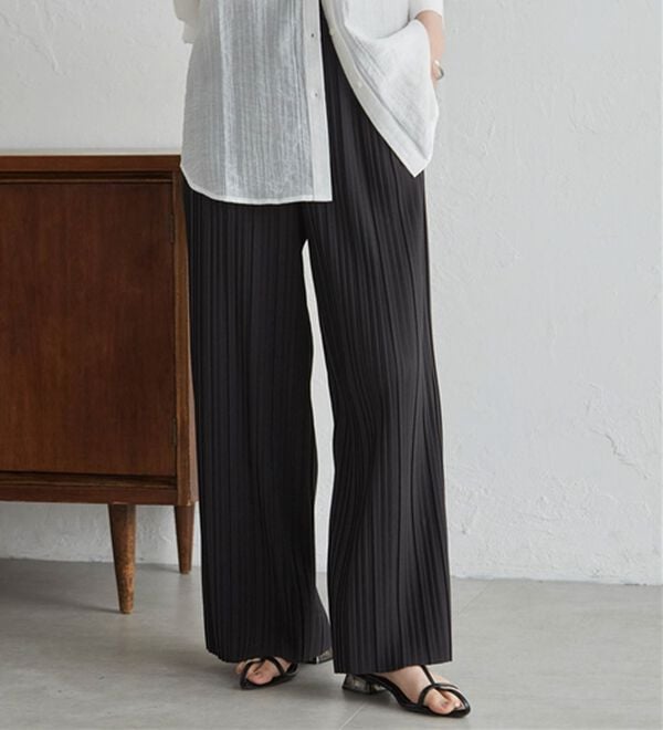 RANAN（ラナン）の「セミワイドプリーツイージーパンツ（フルレングスパンツ）」｜詳細画像