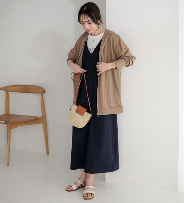 BELLUNA（ベルーナ）の「【接触冷感】絶対に焼けたくない！後プリーツＵＶパーカー（パーカー）」｜詳細画像