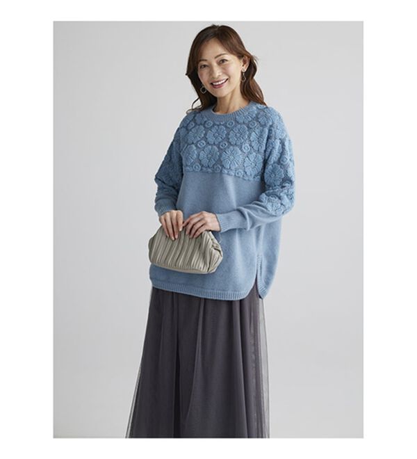 BELLUNA（ベルーナ）の「ふんわりフラワーレースニット（ニット・セーター）」｜詳細画像