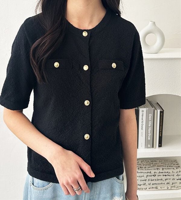 GeeRA（ジーラ）の「ゴールドボタンニットカーデ（ニットカーディガン）」｜詳細画像