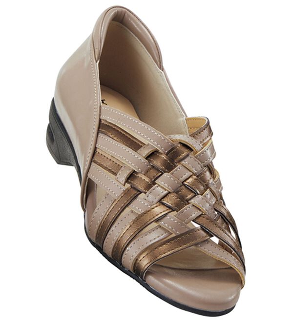 BELLUNA（ベルーナ）の「４Ｅ配色メッシュオープントゥパンプス（パンプス）」｜オークコンビ