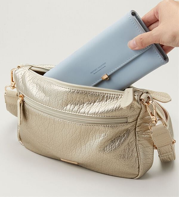 「レザータッチのポシェット（その他バッグ）」｜詳細画像