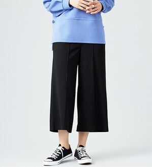 BELLUNA（ベルーナ）の「ツイルストレッチ素材ワイドパンツ（その他パンツ）」｜黒