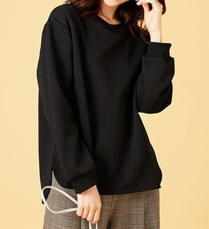 BELLUNA（ベルーナ）の「ふくれジャカードキルトプルオーバー（カットソー）」｜黒