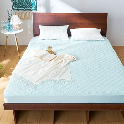 iellio（イエリオ）の「ひんやりッチ敷パッド一体型ＢＯＸシーツ＜接触冷感・抗菌防臭・時短・家事楽・ボックスシーツ・寝苦しさ対策＞（ボックスシーツ・ベッドシーツ）」