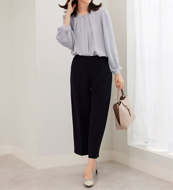 BELLUNA（ベルーナ）の「＜セレモニースタイル＞袖プリーツデザインブラウス（ブラウス）」｜詳細画像