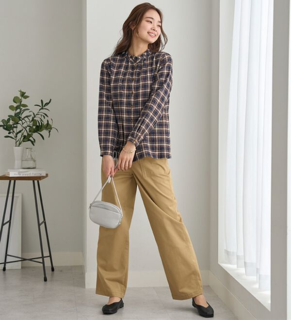 BELLUNA（ベルーナ）の「柔らかコットン衿フリルシャツ（ブラウス）」｜詳細画像