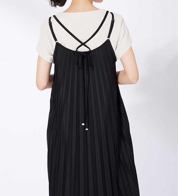 BELLUNA（ベルーナ）の「バックリボン使いプリーツキャミワンピース（その他ワンピース）」｜詳細画像
