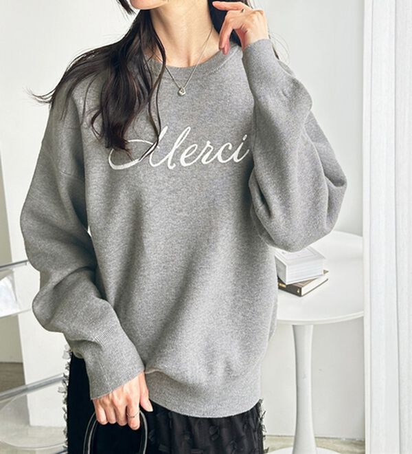 GeeRA（ジーラ）の「チェーン刺しゅうニットプルオーバー（ニット・セーター）」｜詳細画像