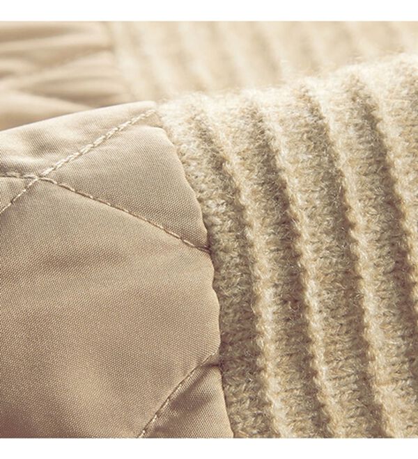 BELLUNA（ベルーナ）の「編地変化ニット切替中わたベスト（中わたコート・ベスト）」｜詳細画像