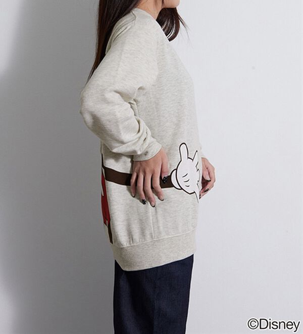 BELLUNA（ベルーナ）の「＜Ｄｉｓｎｅｙ＞【ミッキー＆ミニー】抱き着きプリント裏起毛トレーナー（カットソー）」｜詳細画像