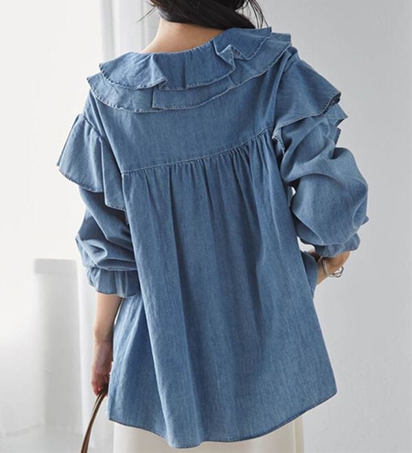 RANAN（ラナン）の「ビッグカラーフリルデニムブラウス（ブラウス）」｜詳細画像