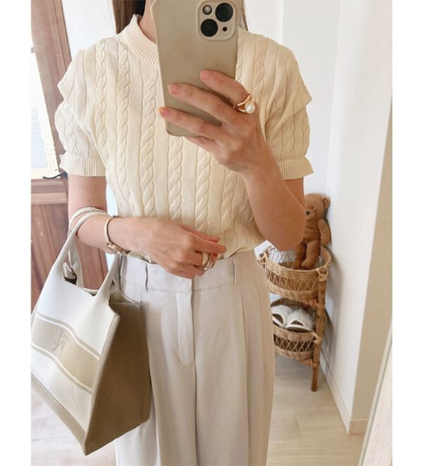 GeeRA（ジーラ）の「ケーブル編みニットトップス（ニット・セーター）」｜詳細画像