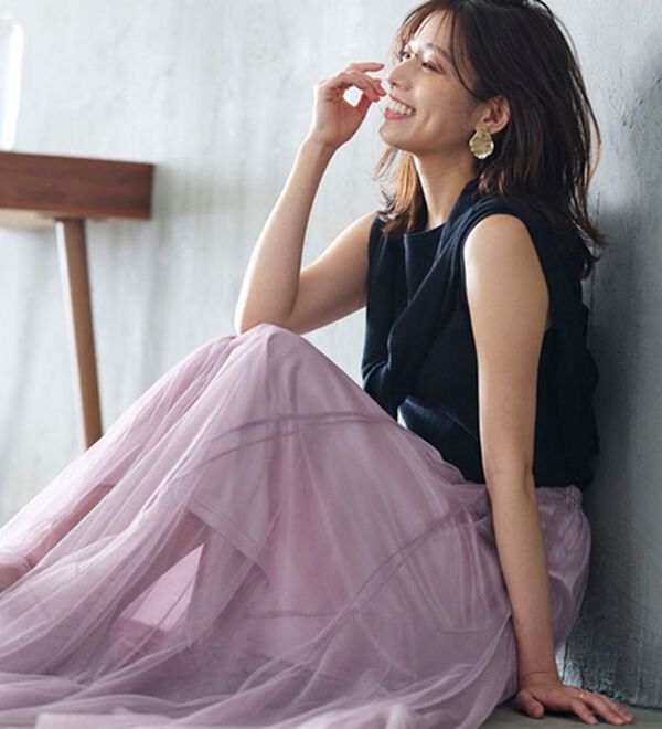 Pierrot（ピエロ）の「【洗濯機で洗える】ＯＮ／ＯＦＦシルクタッチノースリーブニット（ニット・セーター）」｜詳細画像