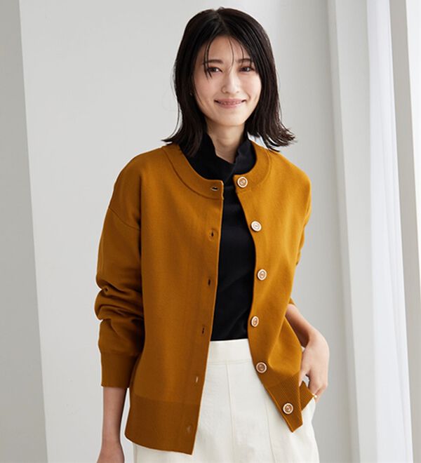 BELLUNA（ベルーナ）の「吸湿発熱ハイネックプルオーバー（カットソー）」｜詳細画像