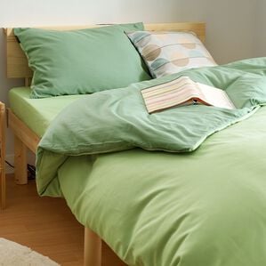 iellio（イエリオ）の「防ダニカラフルリバーシブル布団カバーリング＜掛布団カバー・ボックスシーツ・枕カバー・オールシーズン＞（敷布団カバー・シーツ）」｜グリーン
