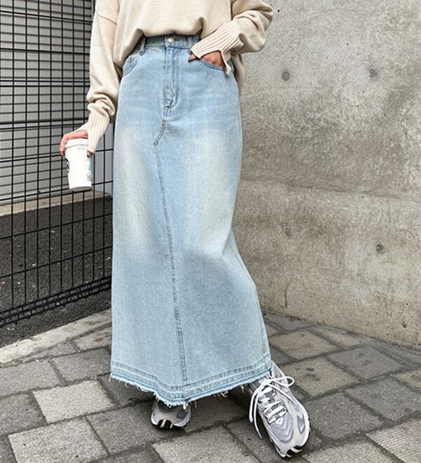 GeeRA（ジーラ）の「バックスリットデニムロングスカート（ロングスカート）」｜詳細画像