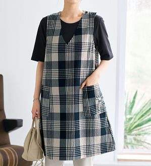 BELLUNA（ベルーナ）の「＜ｍｏｚ＞涼やか綿混素材ポケット付ジャンパードレス（ジャンパースカート）」｜詳細画像