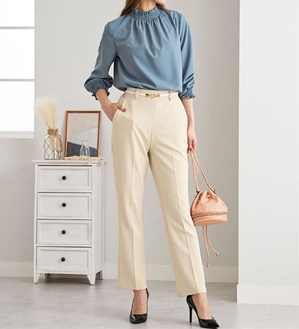 BELLUNA（ベルーナ）の「ジョーゼット素材フレアーパンツ（フルレングスパンツ）」｜詳細画像