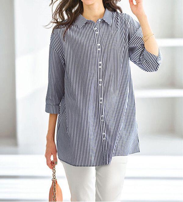 BELLUNA（ベルーナ）の「編み上げリボンデザインシャツチュニック（チュニック）」｜詳細画像