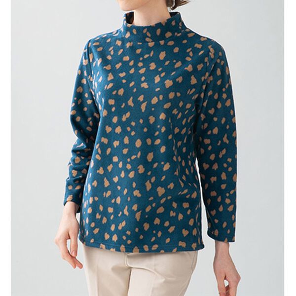 LAVIENNE（ラヴィエンヌ）の「薄手ストレッチフリースのプリントハイネック長袖（パジャマ・ルームウェア）」｜詳細画像