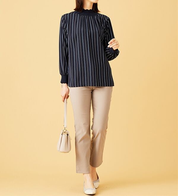 BELLUNA（ベルーナ）の「衿＆袖ニット使い美人顔ブラウス（ブラウス）」｜詳細画像