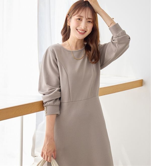 alotta（アロッタ）の「【イージーケア】フワぽかエンボス裏起毛ワンピ（カットソーワンピース）」｜詳細画像